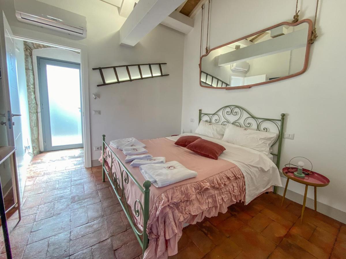 Casale 1541 Bed & Breakfast Bolsena Bagian luar foto