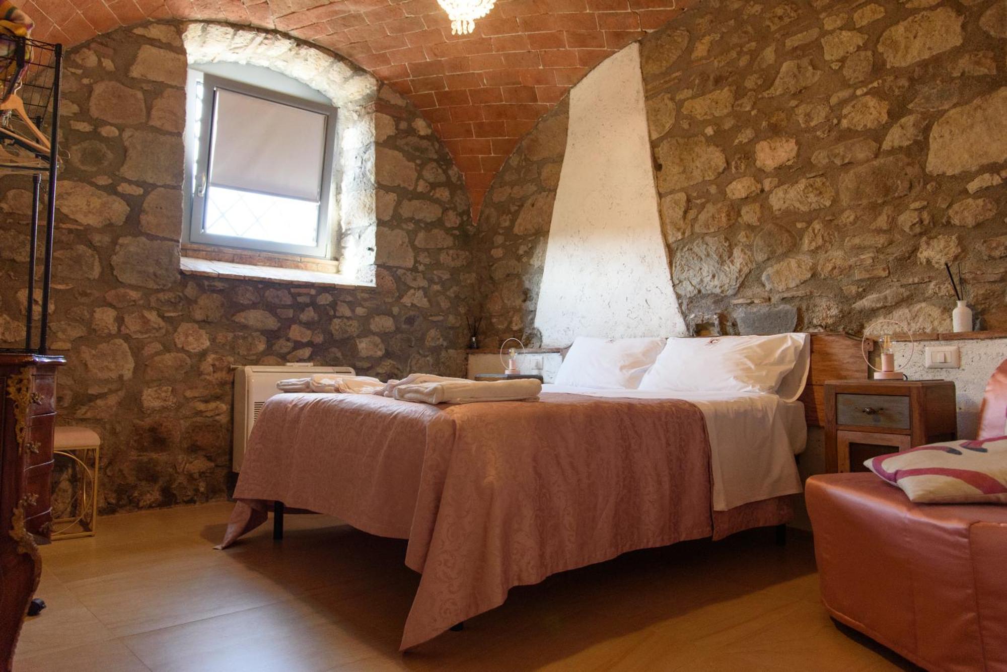 Casale 1541 Bed & Breakfast Bolsena Bagian luar foto